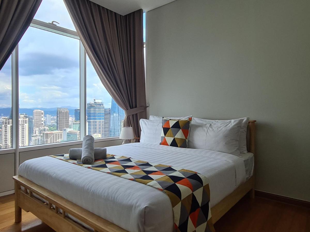 Sky Suites Klcc By Asiapex Kuala Lumpur Exterior photo